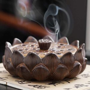 Ceramic lotus incense burner for aeromatherapy